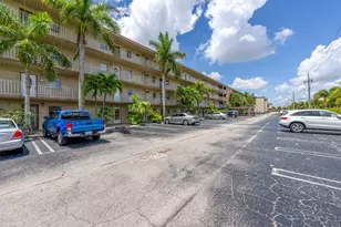 330 NE 26th Ave, Boynton Beach, FL 33435 - Photo 25