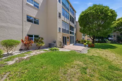 330 NE 26th Avenue #112, Boynton Beach, FL 33435 - Photo 31