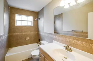 7824 Shalimar St, Miramar, FL 33023 - Photo 17