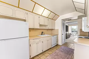 300 E Royal Palm Rd, Boca Raton, FL 33432 - Photo 11