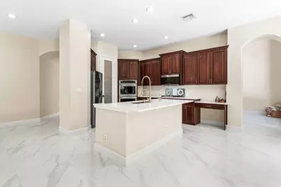 10293 Medicis Place, Wellington, FL 33449 - Photo 13