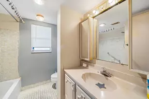 3755 Via Poinciana, Lake Worth, FL 33467 - Photo 15