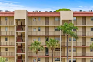 3755 Via Poinciana, Lake Worth, FL 33467 - Photo 31