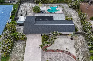 18989 SE Hillcrest Dr, Jupiter, FL 33469 - Photo 37