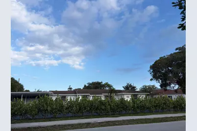 202 Palm Court, Delray Beach, FL 33444 - Photo 5