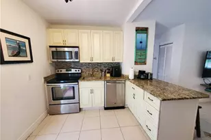 3204 NE 6th St, Pompano Beach, FL 33062 - Photo 19