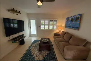 3204 NE 6th St, Pompano Beach, FL 33062 - Photo 17