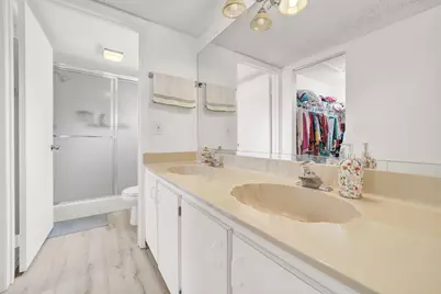 7867 Willow Spring Drive #821, Lake Worth, FL 33467 - Photo 19