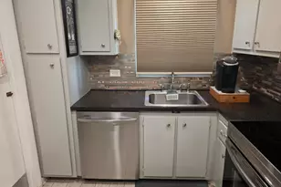 808 SE 7th St, Deerfield Beach, FL 33441 - Photo 3