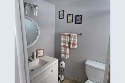 808 SE 7th Street #101, Deerfield Beach, FL 33441 - Photo 3