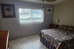 808 SE 7th St, Deerfield Beach, FL 33441 - Photo 7