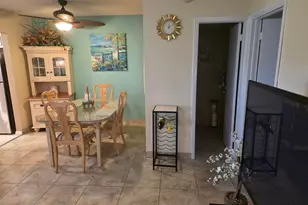 808 SE 7th St, Deerfield Beach, FL 33441 - Photo 23