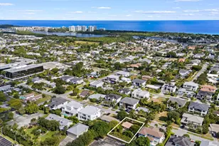 1001 NE 2nd Terrace, Boca Raton, FL 33432 - Photo 3