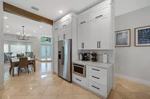16744 NW 12th Ct, Pembroke Pines, FL 33028 - Photo 7