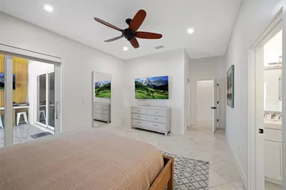16744 NW 12th Court, Pembroke Pines, FL 33028 - Photo 17