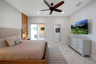 16744 NW 12th Court, Pembroke Pines, FL 33028 - Photo 15