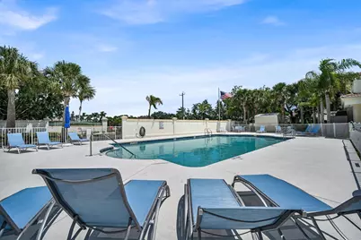 568 7th Square, Vero Beach, FL 32962 - Photo 35