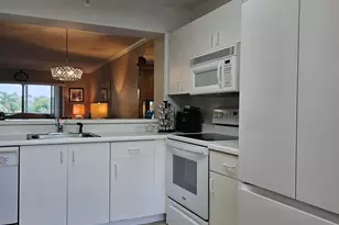 9537 Weldon Cir, Tamarac, FL 33321 - Photo 7