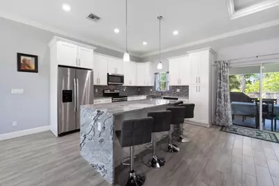 981 SW California Boulevard, Port Saint Lucie, FL 34953 - Photo 5
