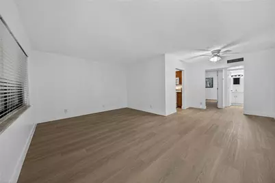 2201 NE 36th Street #105, Lighthouse Point, FL 33064 - Photo 3