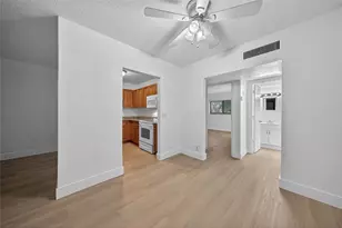 2201 NE 36th St, Lighthouse Point, FL 33064 - Photo 9