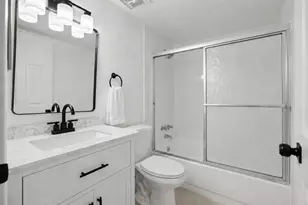 588 Trace Cir, Deerfield Beach, FL 33441 - Photo 7