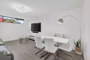 8385 Trent Ct, Boca Raton, FL 33433 - Photo 3