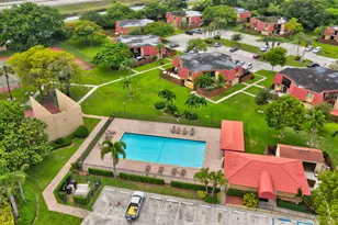 8385 Trent Ct, Boca Raton, FL 33433 - Photo 45