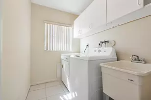 7484 NW 21st St, Margate, FL 33063 - Photo 13