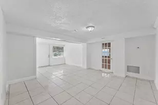 2917 NW 7th Ct, Fort Lauderdale, FL 33311 - Photo 5