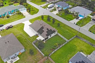 1502 SW Kosnar Ave, Port Saint Lucie, FL 34953 - Photo 57