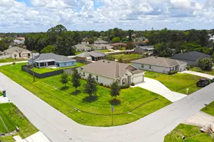 1502 SW Kosnar Ave, Port Saint Lucie, FL 34953 - Photo 67