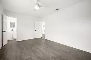 5240 NE 3rd Ter., Oakland Park, FL 33334 - Photo 13