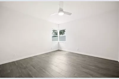 5240 NE 3rd Terrace, Oakland Park, FL 33334 - Photo 17