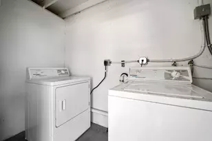 5240 NE 3rd Ter., Oakland Park, FL 33334 - Photo 21