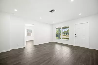 5240 NE 3rd Terrace, Oakland Park, FL 33334 - Photo 3
