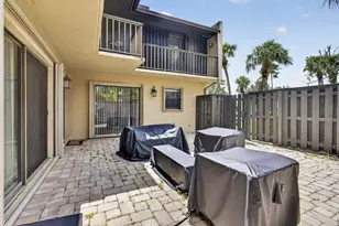 4791 Alder Dr, West Palm Beach, FL 33417 - Photo 9