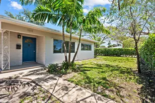 1015 NE 12th St, Fort Lauderdale, FL 33304 - Photo 1