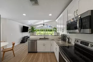 4033 Bluff Harbor Way, Wellington, FL 33449 - Photo 5