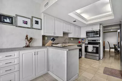 1900 Consulate Place #1705, West Palm Beach, FL 33401 - Photo 19