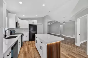 351 NW 8th Ave, Delray Beach, FL 33444 - Photo 5