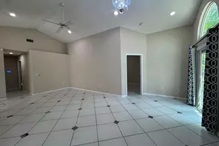 1038 W Jasmine Ln, North Lauderdale, FL 33068 - Photo 19