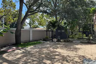 1038 W Jasmine Ln, North Lauderdale, FL 33068 - Photo 13