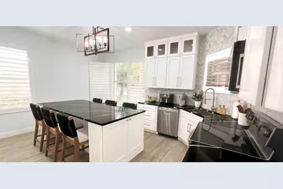 8070 Murano Circle, Palm Beach Gardens, FL 33418 - Photo 1