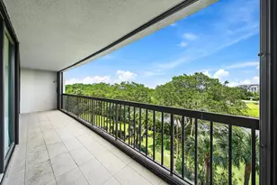 2450 Presidential Way, West Palm Beach, FL 33401 - Photo 19