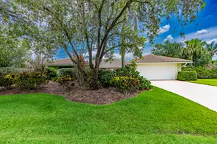 1543 SW Troon Cir, Palm City, FL 34990 - Photo 3