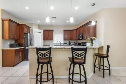 11302 Edgewater Circle, Wellington, FL 33414 - Photo 9