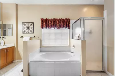 13302 Edgewater Circle, Wellington, FL 33414 - Photo 17
