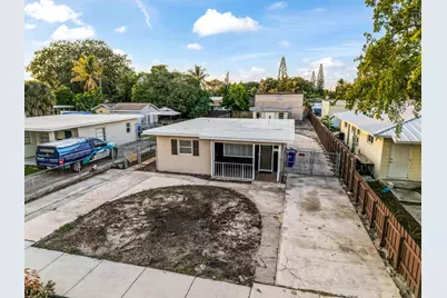 611 NE 34th Street, Pompano Beach, FL 33064 - Photo 3