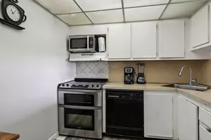 1470 NE 123rd St, North Miami, FL 33161 - Photo 7